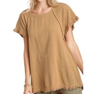 Umgee Women's Pintuck High Low Fringed Toffee Top M